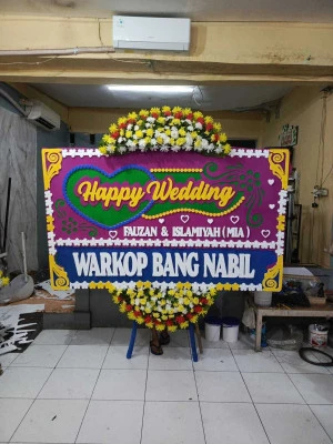 Papan Bunga di Pamoyanan Cicendo